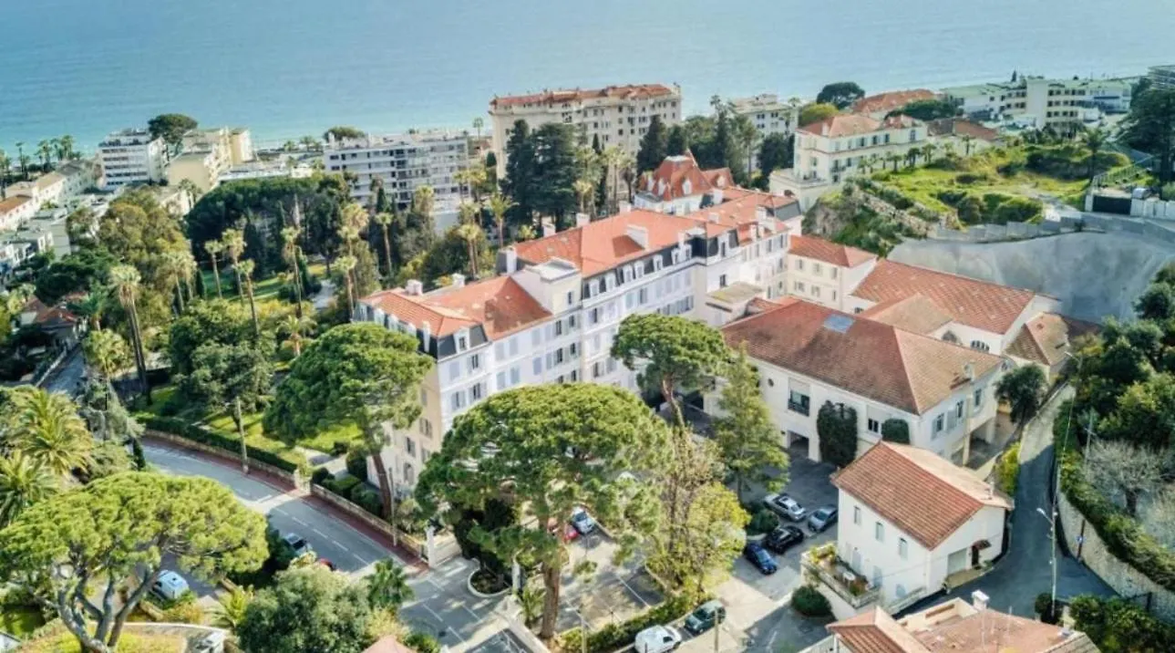 Palais T2 300M De La Plage Parking En Residence Cannes