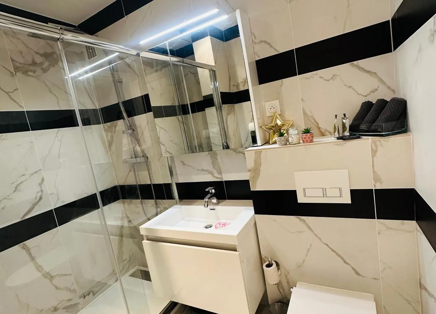 Apartment Palais T2 300M De La Plage Parking En Residence Cannes France